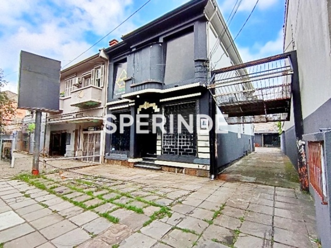 Casa Comercial para alugar com 450m², 6 vagas no bairro São Geraldo em Porto Alegre