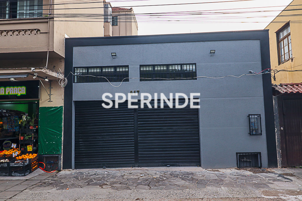 Loja para alugar com 190m², 4 vagas no bairro Navegantes em Porto Alegre