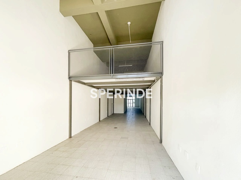 Loja para alugar com 124m² no bairro Passo d'Areia em Porto Alegre
