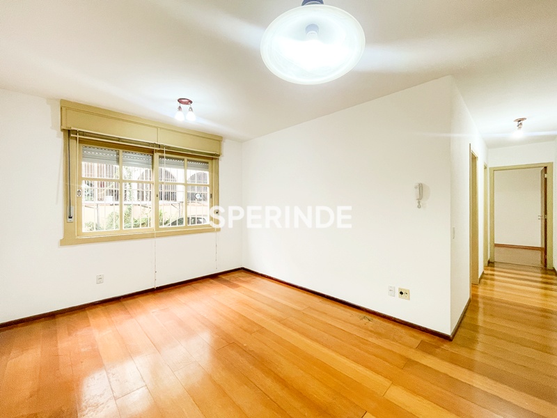 Apartamento para alugar com 62m², 2 quartos, 1 vaga no bairro Santo Antônio em Porto Alegre