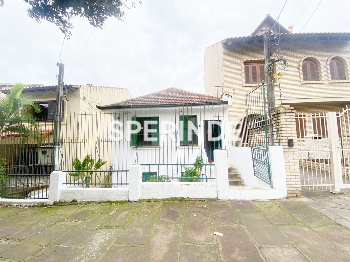 Casa para alugar com 150m², 4 quartos no bairro Petrópolis em Porto Alegre