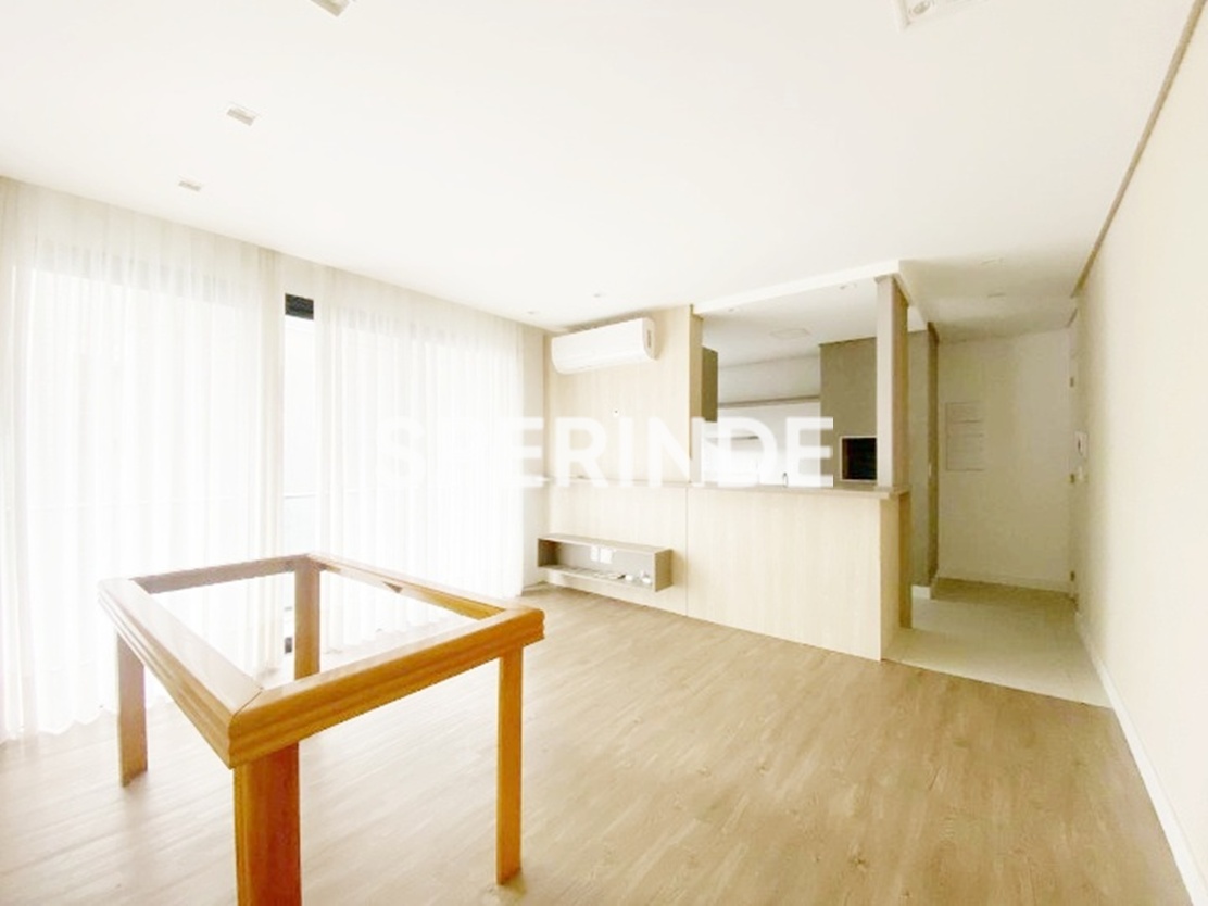 Apartamento para alugar com 75m², 2 quartos, 2 vagas no bairro Menino Deus em Porto Alegre
