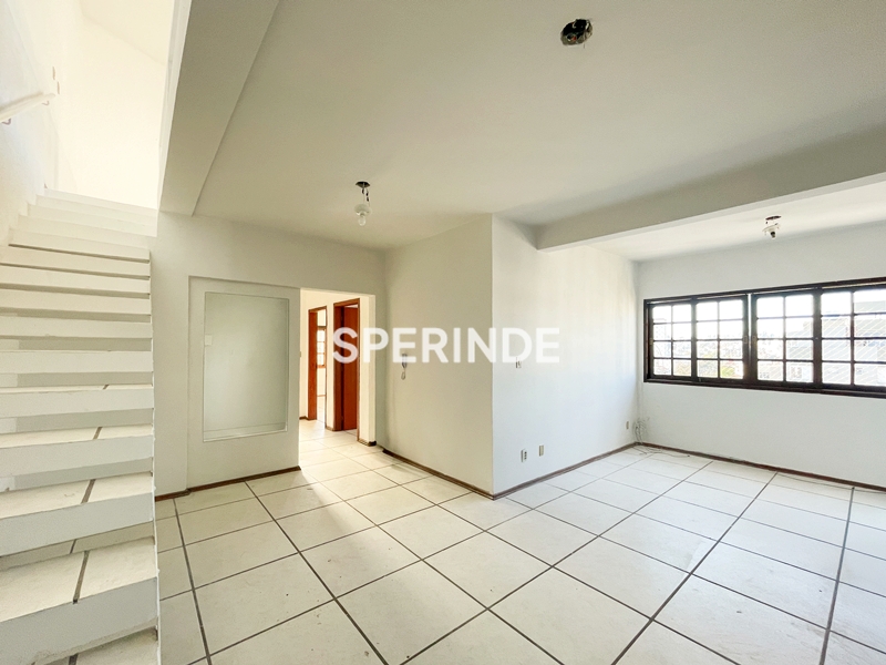 Cobertura para alugar com 180m², 2 quartos, 1 vaga no bairro Partenon em Porto Alegre