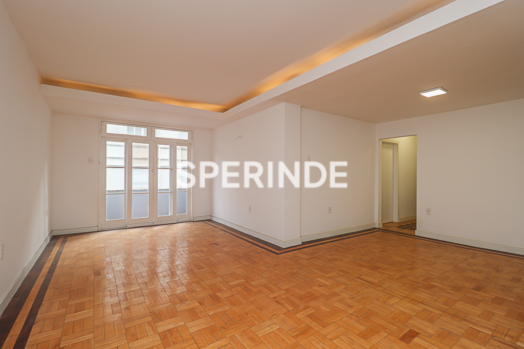 Apartamento para alugar com 120m², 3 quartos no bairro Bom Fim em Porto Alegre