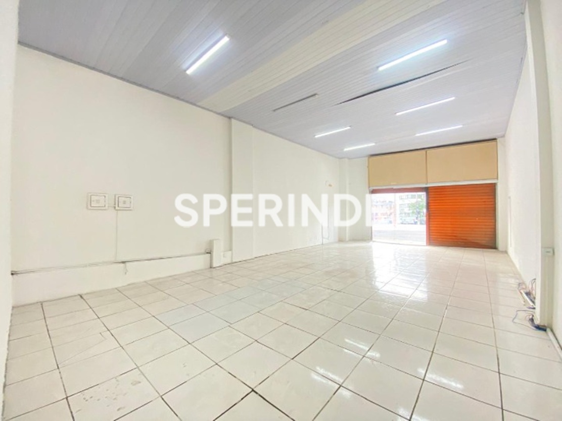 Loja para alugar com 214m² no bairro Protásio Alves em Porto Alegre