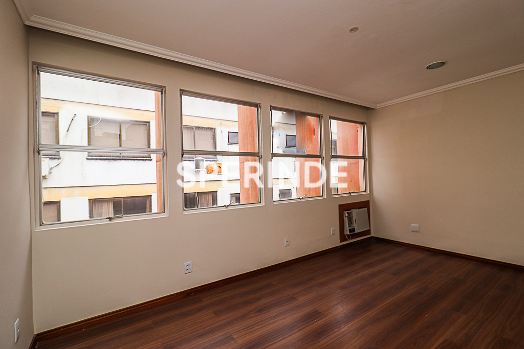 Sala para alugar com 35m², 1 vaga no bairro Moinhos de Vento em Porto Alegre