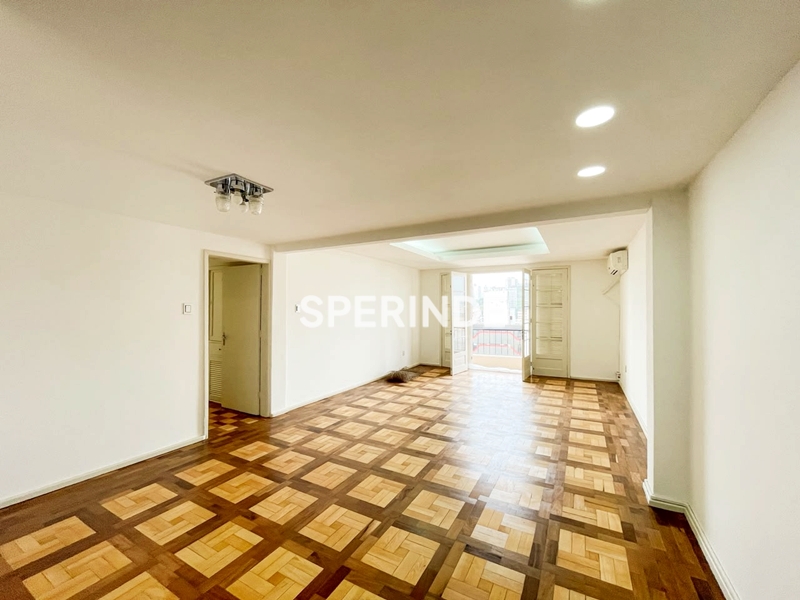 Apartamento para alugar com 118m², 3 quartos no bairro Bom Fim em Porto Alegre