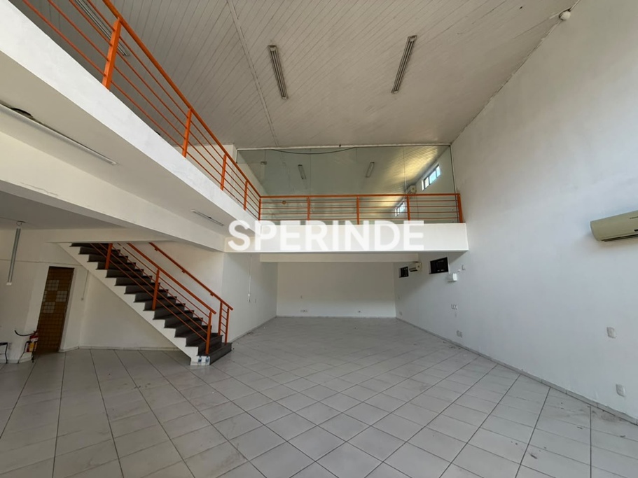 Loja para alugar com 280m², 1 vaga no bairro Partenon em Porto Alegre
