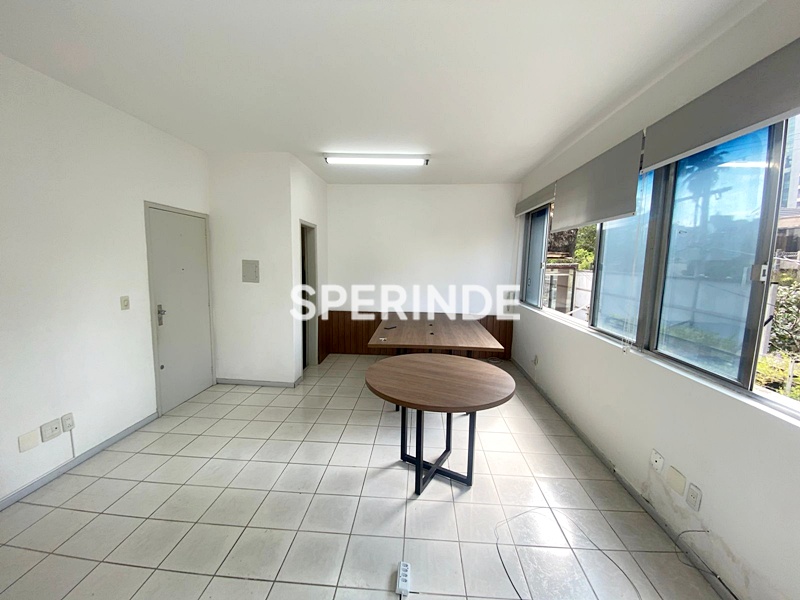 Sala para alugar com 20m² no bairro Auxiliadora em Porto Alegre