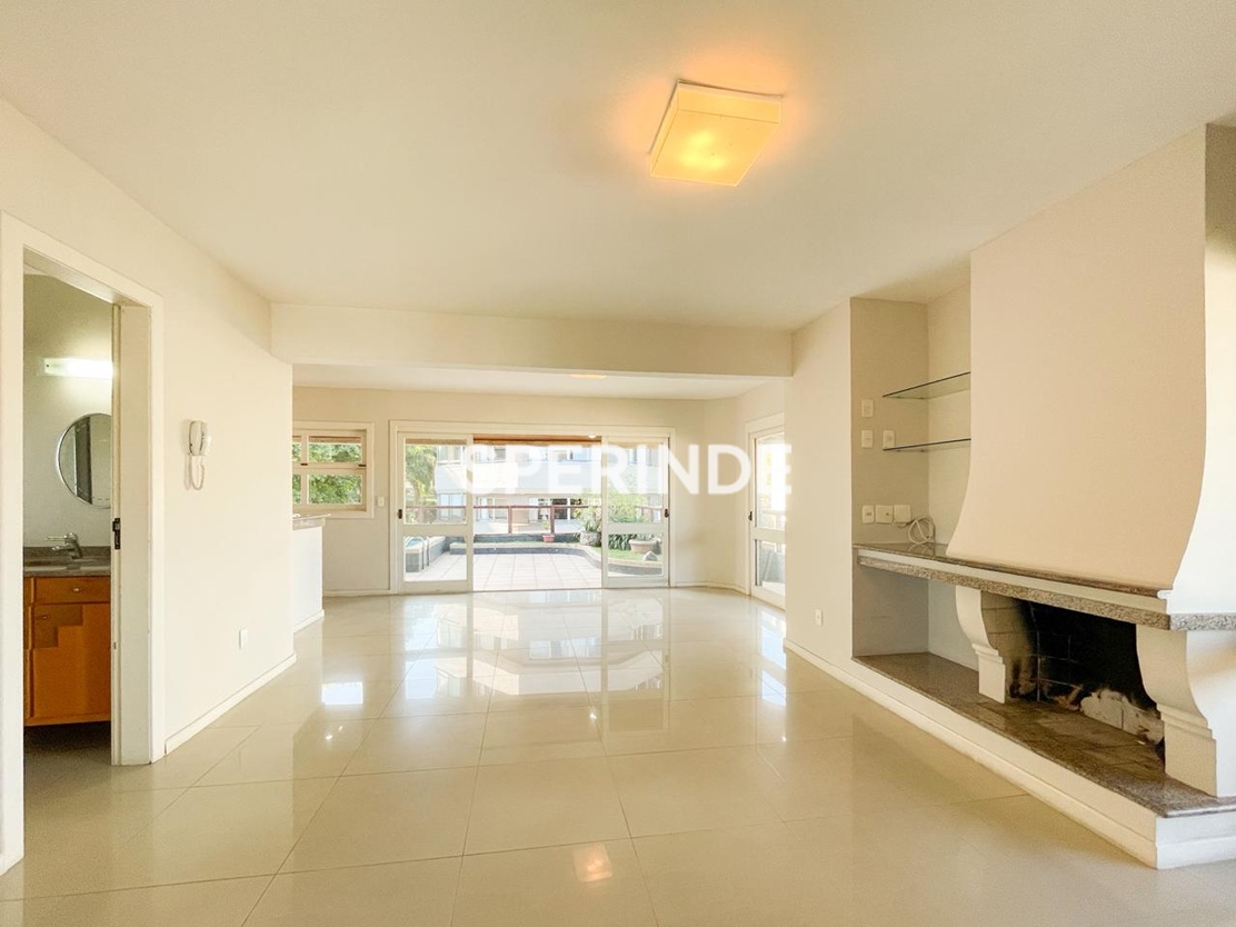 Cobertura para alugar com 275m², 4 quartos, 1 vaga no bairro Bela Vista em Porto Alegre