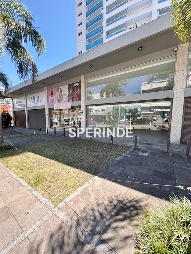 Loja para alugar com 314m² no bairro Pio X em Caxias do Sul