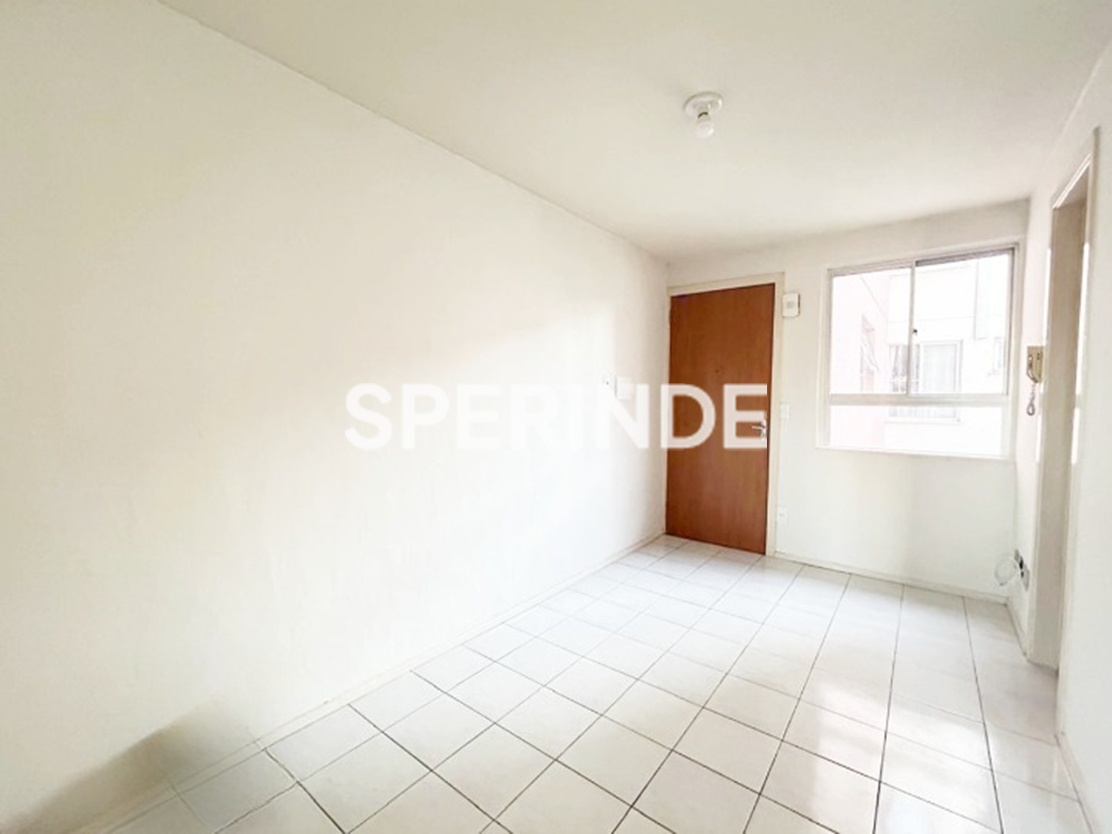 Apartamento para alugar com 40m², 2 quartos, 1 vaga no bairro Ruben Berta em Porto Alegre
