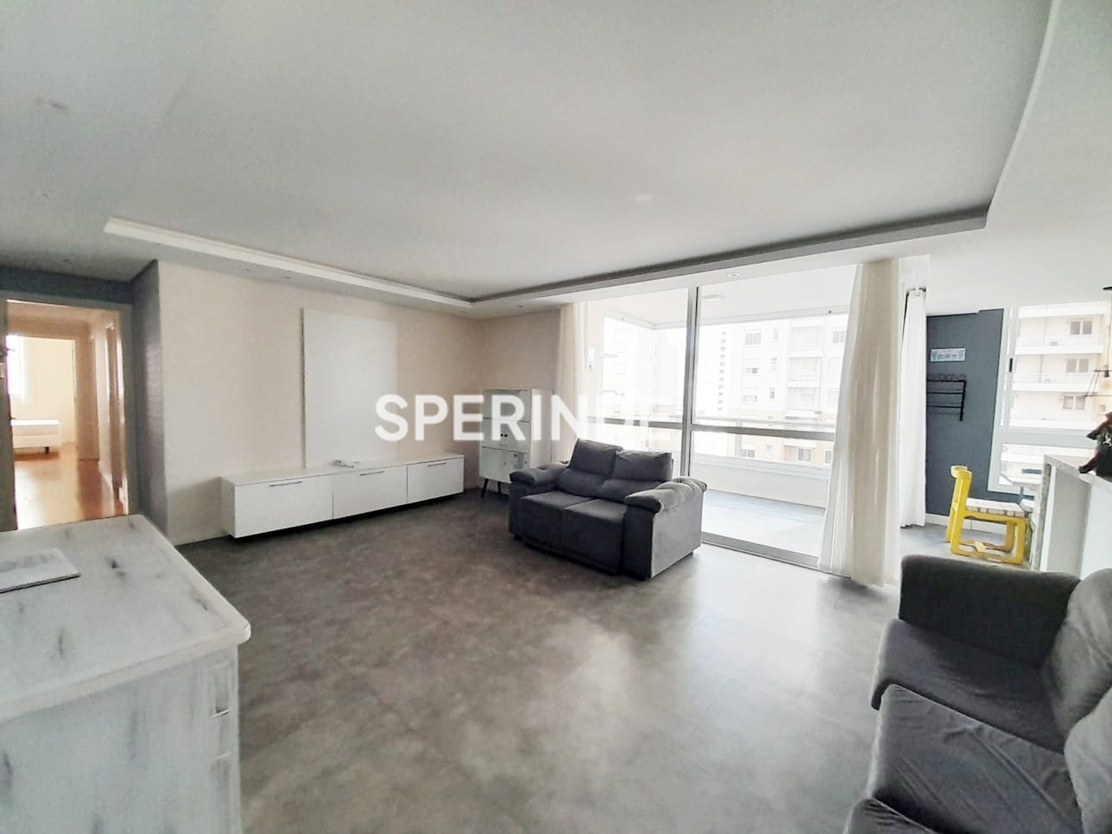 Apartamento para alugar com 110m², 4 quartos, 2 vagas no bairro Cristo Redentor em Caxias do Sul