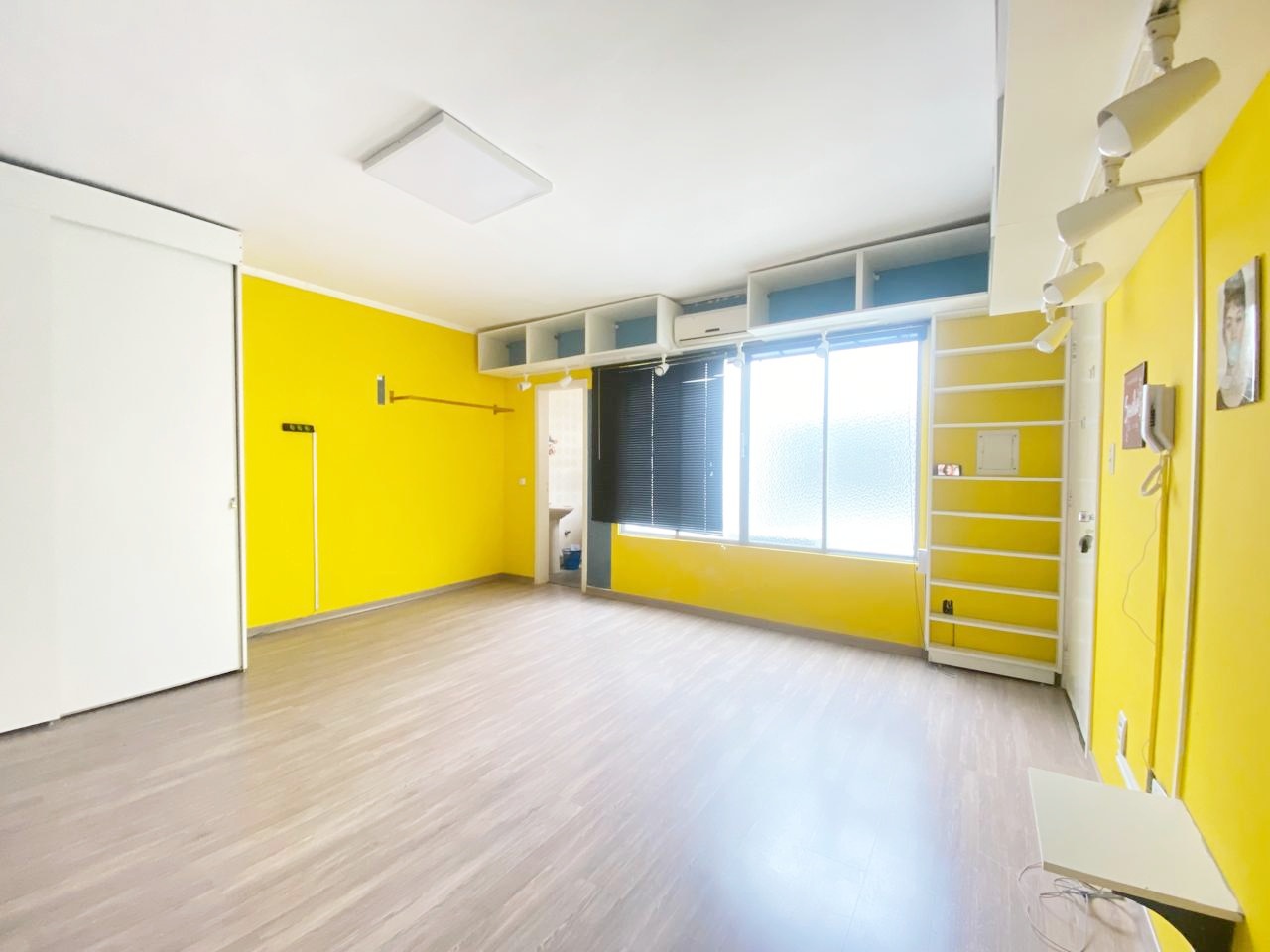 Sala para alugar com 25m² no bairro Passo d'Areia em Porto Alegre