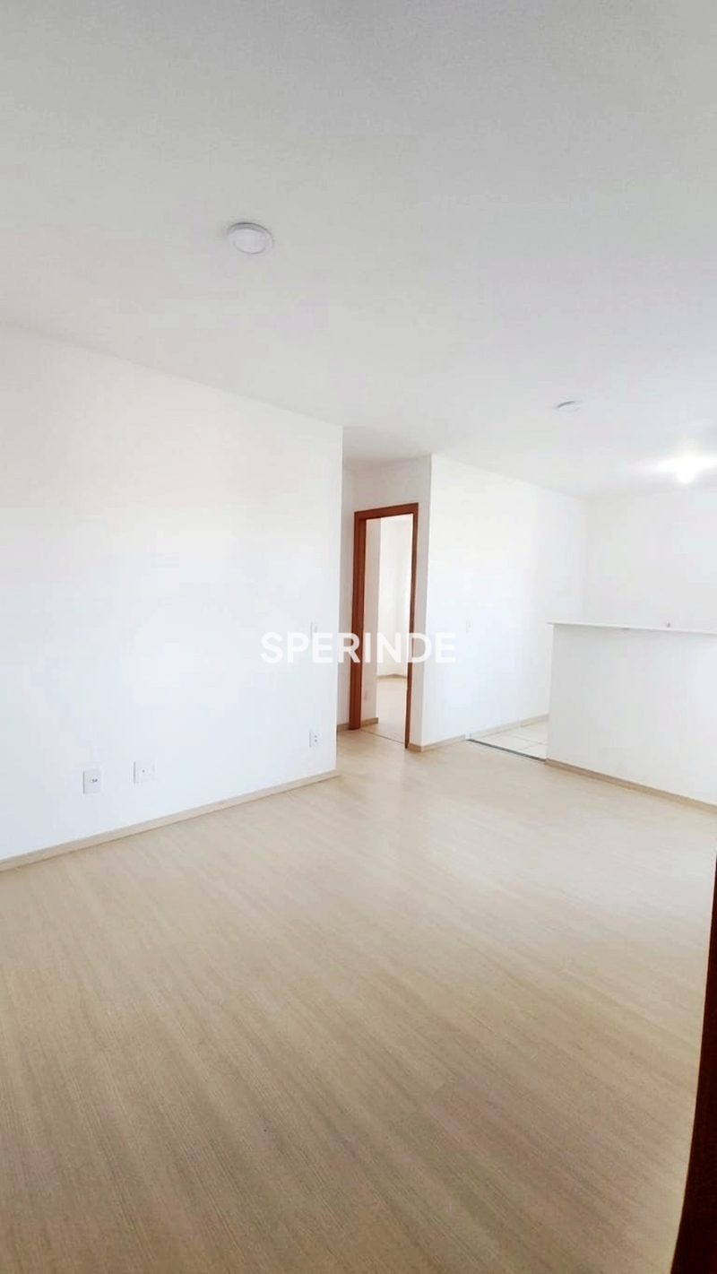 Apartamento para alugar com 40m², 2 quartos, 1 vaga no bairro Vila Nova em Porto Alegre