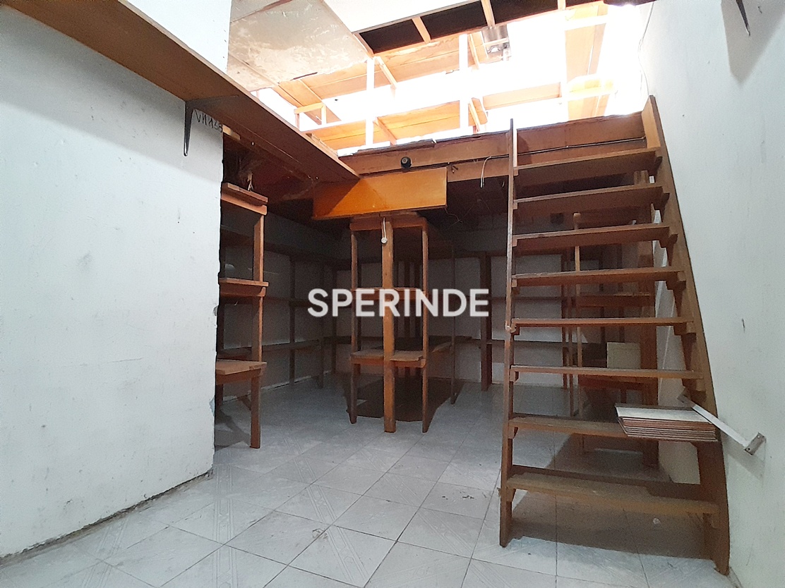 Sala para alugar com 22m² no bairro Centro Histórico em Porto Alegre