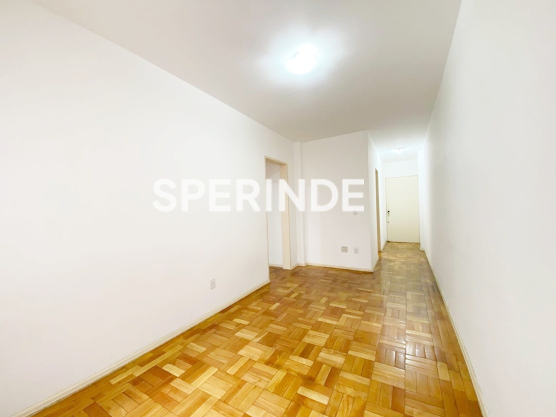 Apartamento para alugar com 46m², 1 quarto no bairro Centro em Porto Alegre