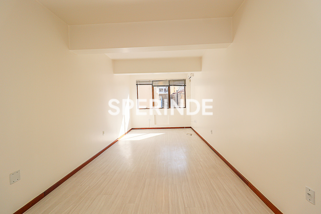 Sala para alugar com 44m² no bairro Cidade Baixa em Porto Alegre